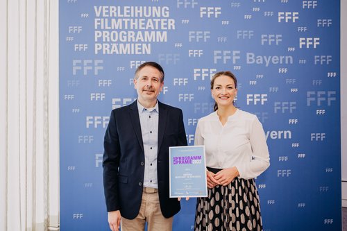 Überreichung der Urkunde