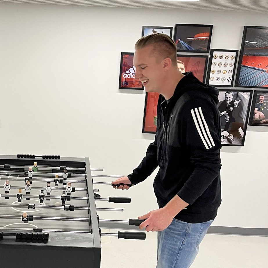 Markus von Adidas _Lager Uffenehiem 